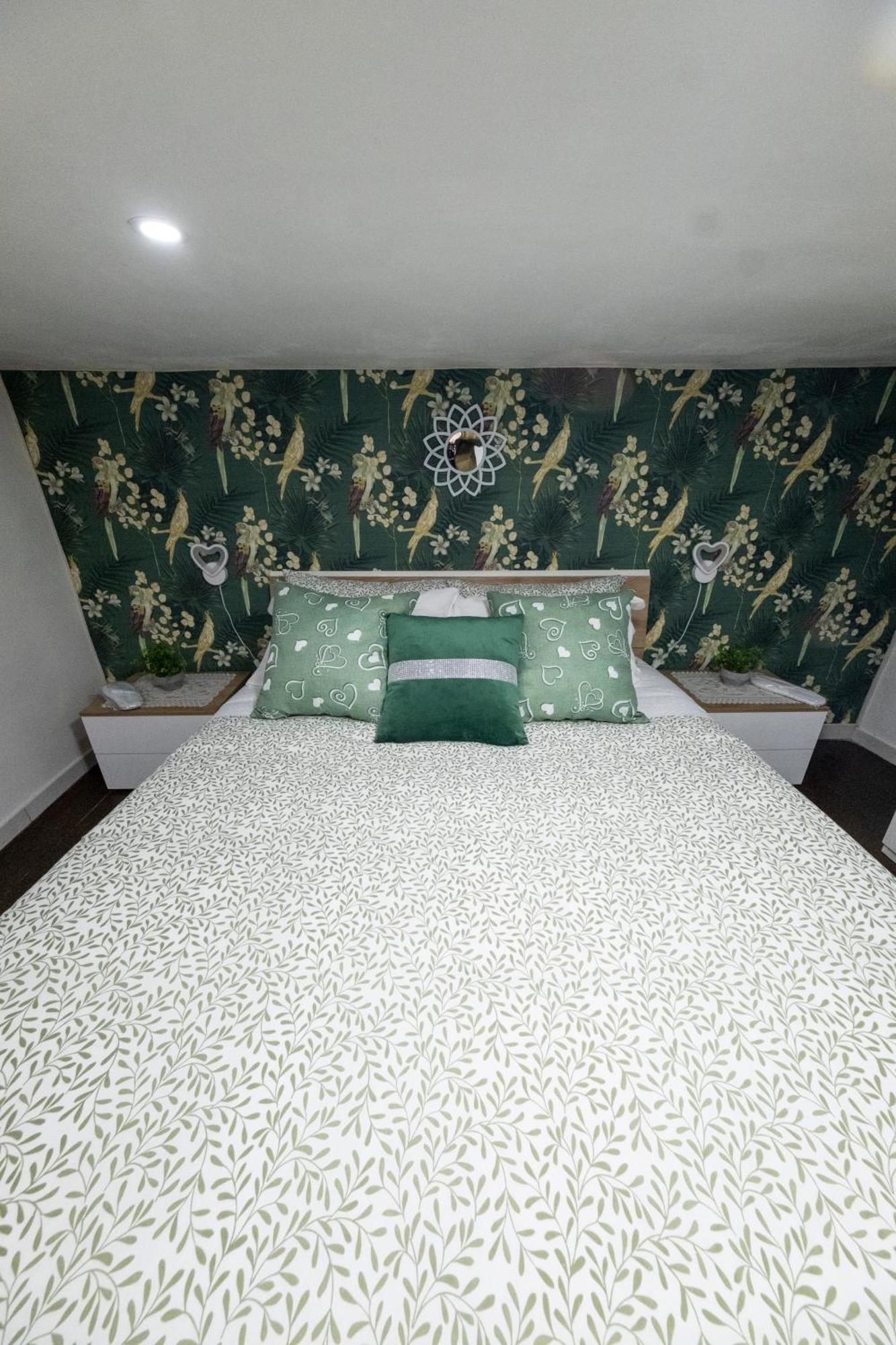 Center Valery Sweet House * Napels